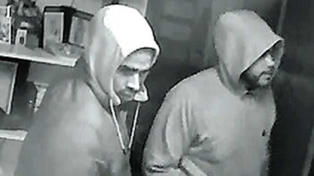 Maspeth-burglary-suspects-1,-NYPD 