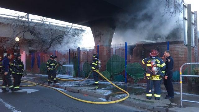 wx-freeway-fire-sac.jpg 