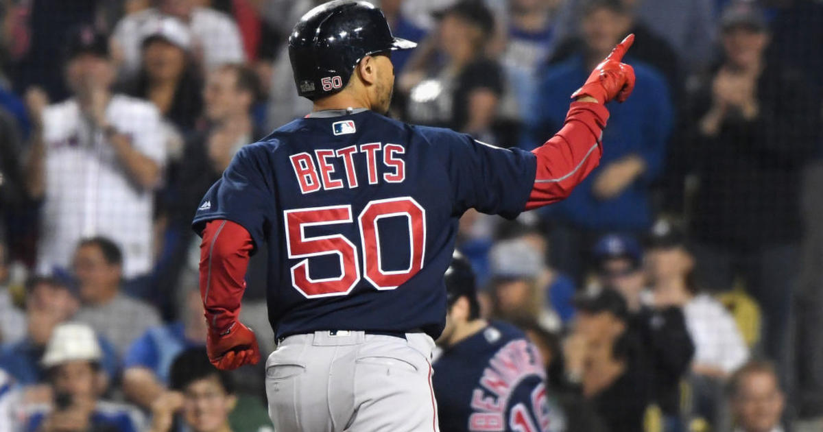 Red Sox trade Mookie Betts to Dodgers