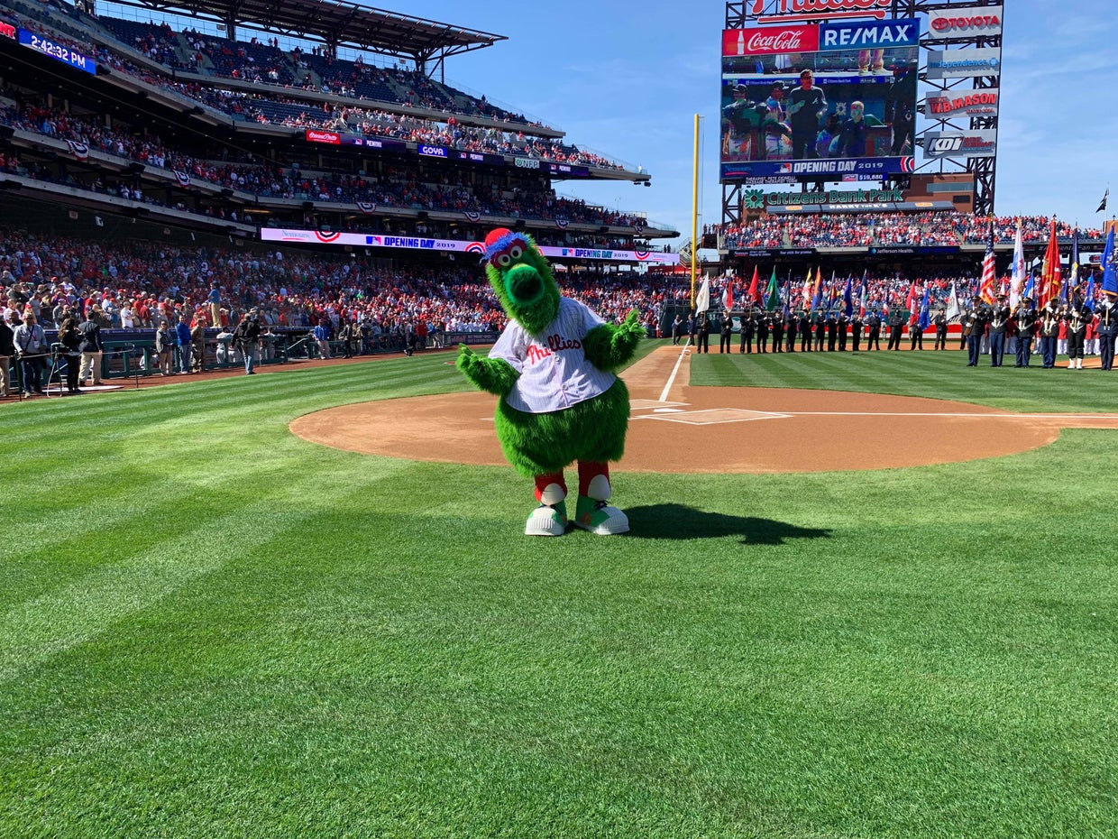 Phillies Opening Day Phan Photos!