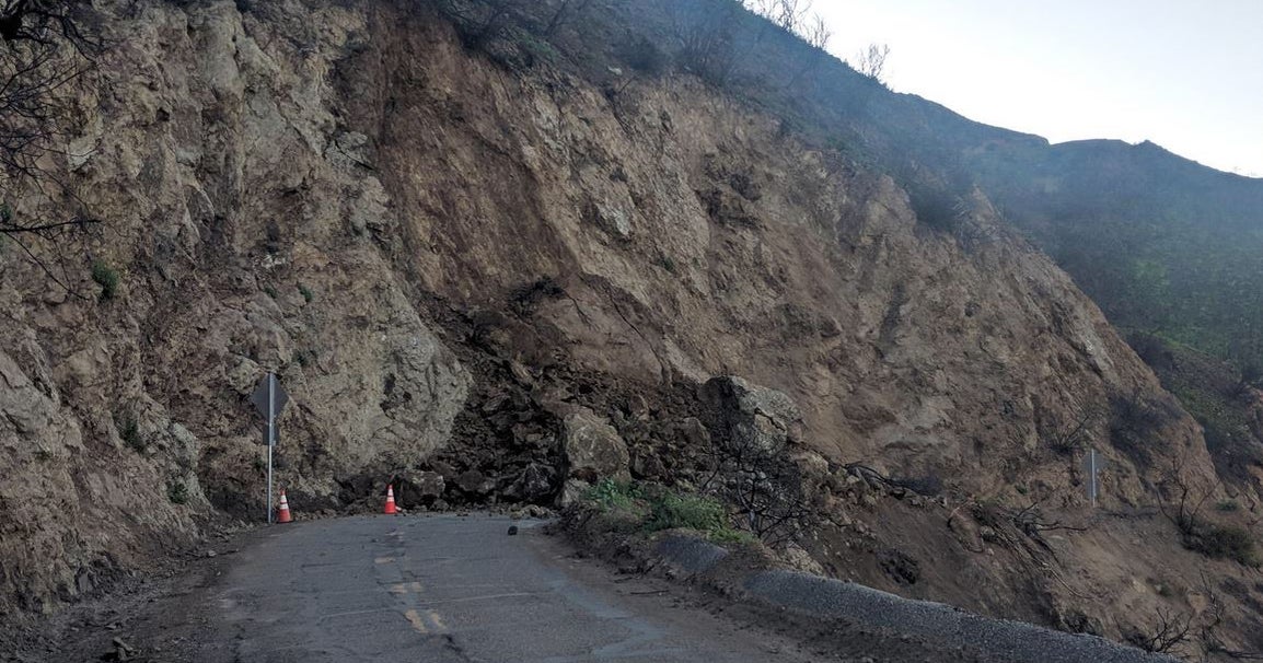 Large Rockslide Buries Mountain Road In Malibu - CBS Los Angeles