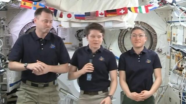 cbsn-fusion-astronauts-excited-to-return-to-the-moon-cbsnews-interview-thumbnail-1819554-640x360.jpg 