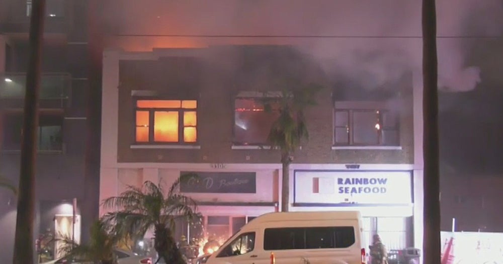 Fire At Abandoned Long Beach Building Sets Off Smoke Alarms Next Door
