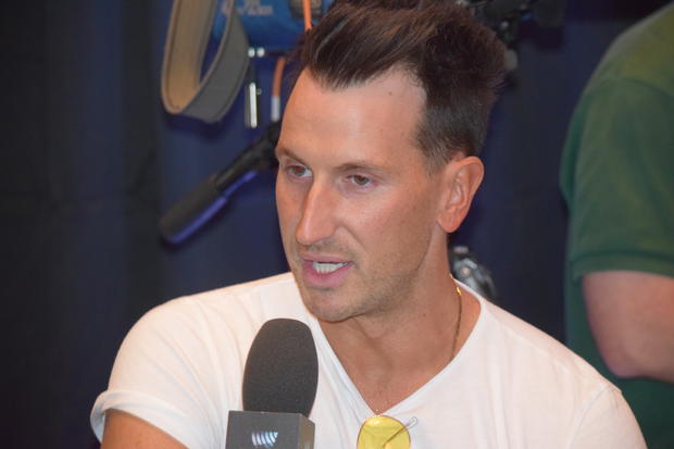 russell-dickerson-3.jpg 