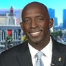 cbsn-fusion-florida-mayor-wayne-messam-makes-presidential-bid-for-2020-thumbnail-1825689-640x360.jpg 