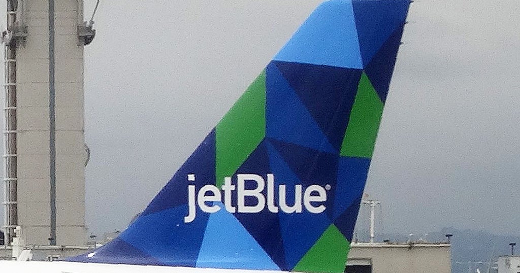 'New Flying Etiquette' JetBlue Passengers Required To Wear Face Masks