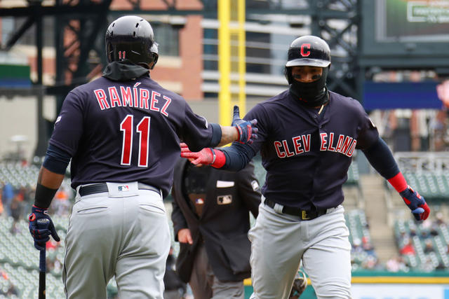 Tigers Beat Indians 3-2 In Season Opener - CBS Detroit