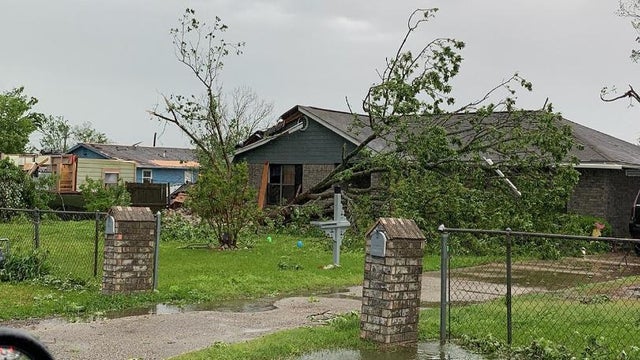 franklin-tornado-damage-04-13-19.jpg 