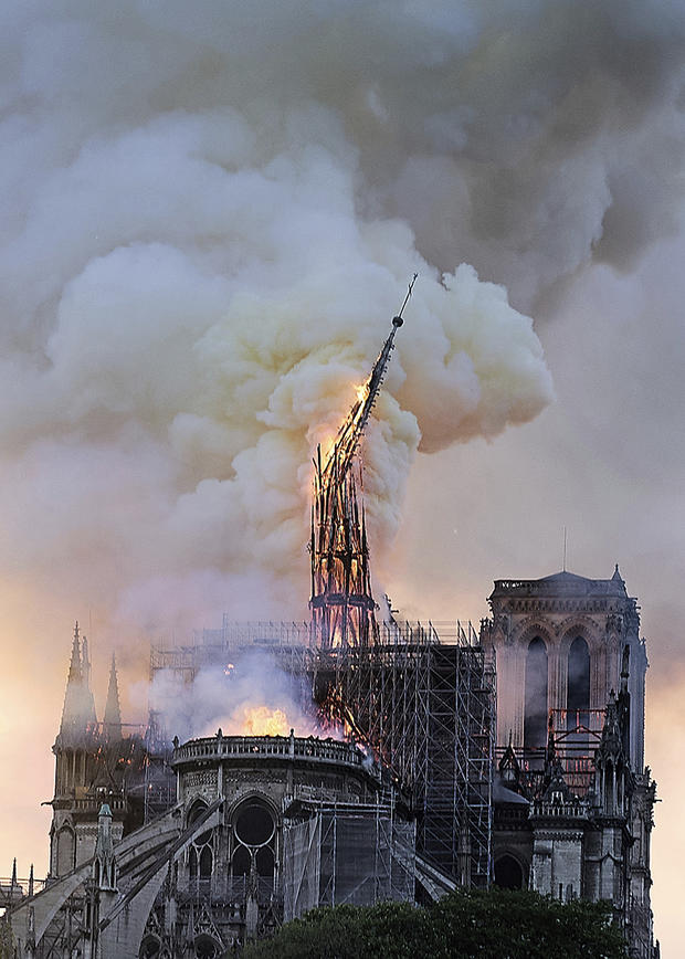 France Notre Dame Fire 