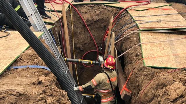 windsor-trench-rescue-from-windsor-severance-fire-on-facebook8.jpg 