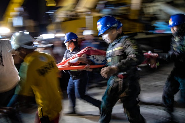 Deadly Earthquake Strikes Central Philippines