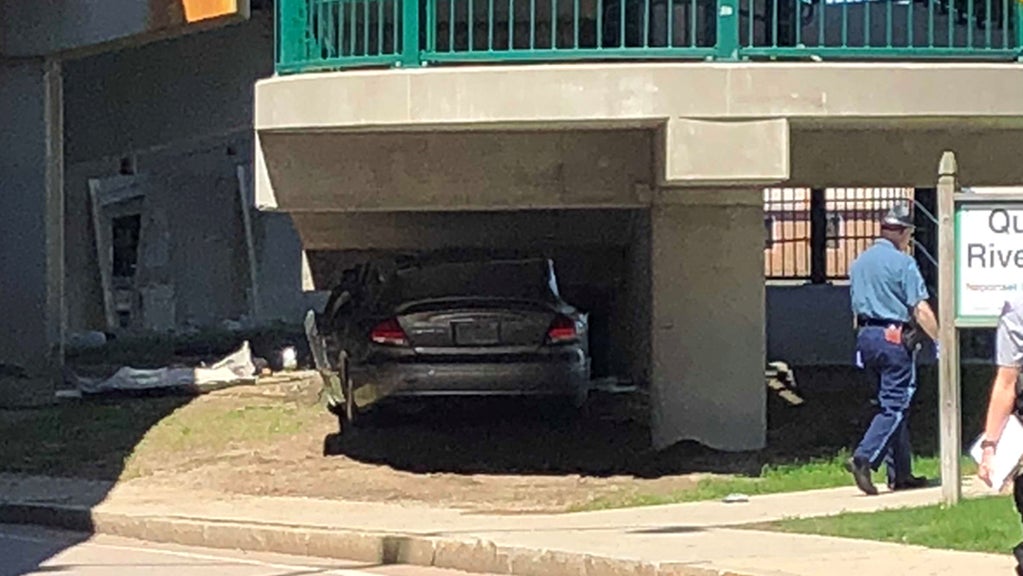 2 Weymouth Men Killed In SingleCar Quincy Crash CBS Boston