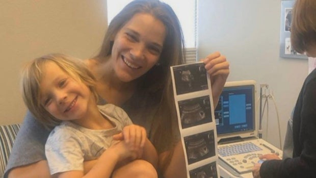 FOSTER BILL 5PKG_frame_1373 