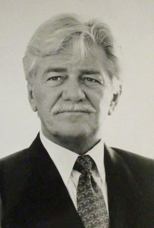 seymour-cassel-indecent-proposal-paramount.jpg 