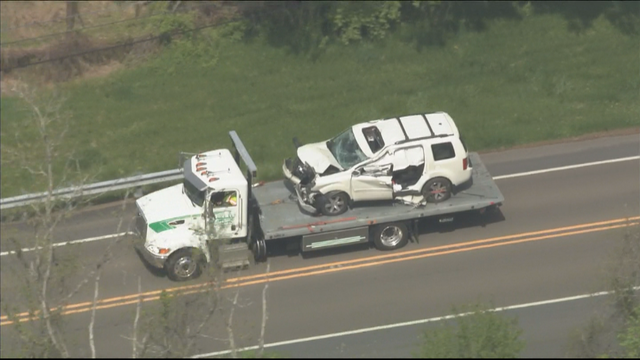 lns-chester-county-tree-on-car-4.30_frame_67360.png 