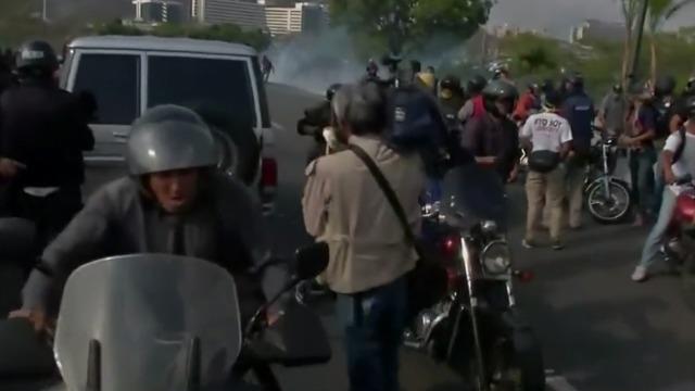 cbsn-fusion-juan-guaido-calls-for-second-day-of-protests-thumbnail-1841474-640x360.jpg 