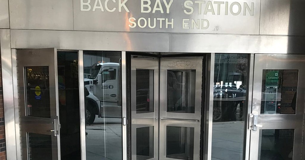 Man Stabbed After Refusing To Flush Toilet At Back Bay Station, Transit