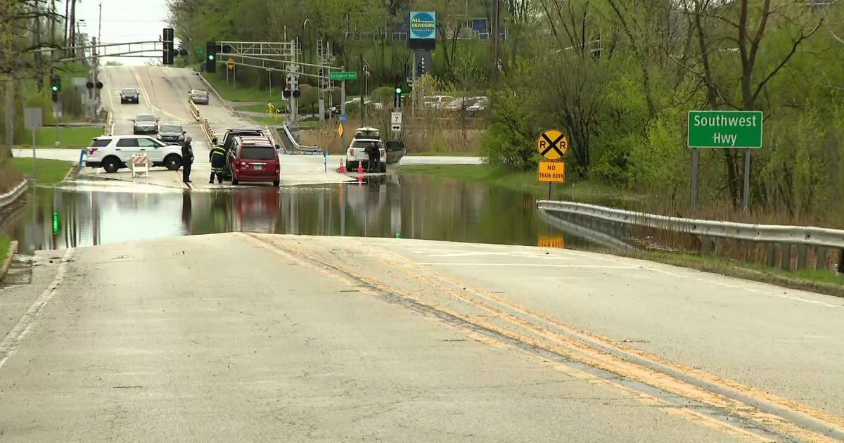 Chicago Weather: Persistent Rain Flooding Roads Across City And Suburbs ...