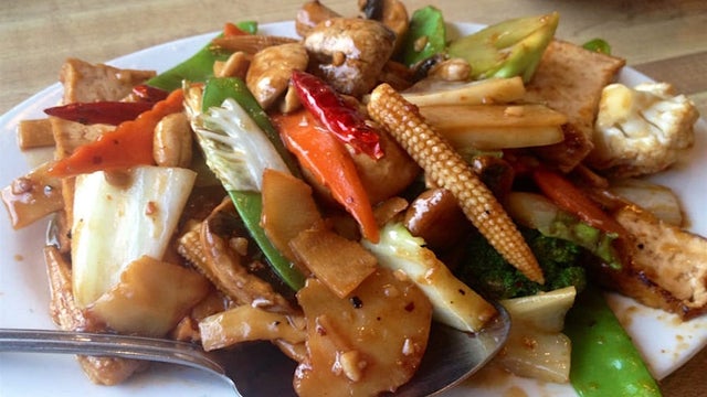 peters-chinese-cafe-credit-chris-f-yelp.jpg 