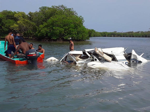 A view shows wreckage of a plane that crashed into the sea near the island of Roatan, Honduras 