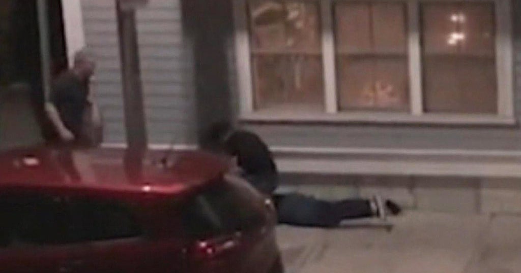 Police Seek 2 Men In South Boston Assault - CBS Boston