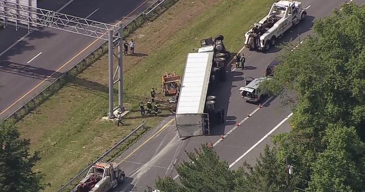 Overturned Tractor Trailer Causing Delays On Northbound Route 32 In Howard County Cbs Baltimore 6482