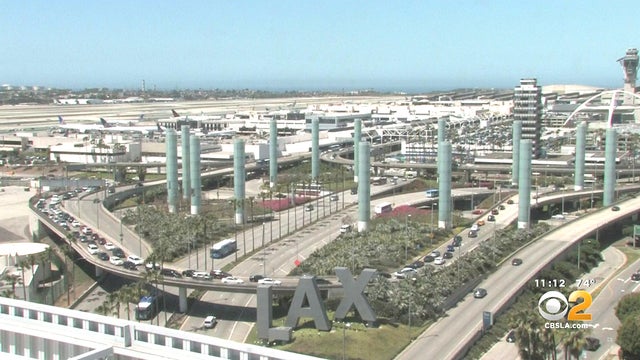 lax-memorial-day-friday.jpg 