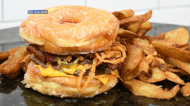 vo-doughnut-burger.jpg 