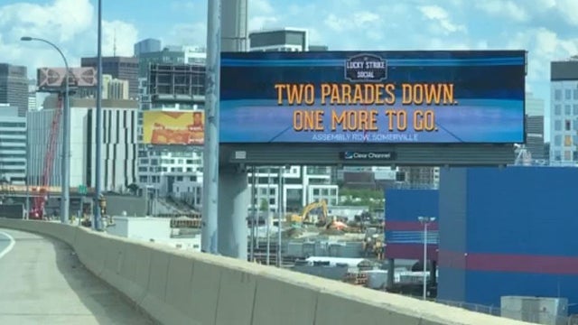 billboard.jpg 