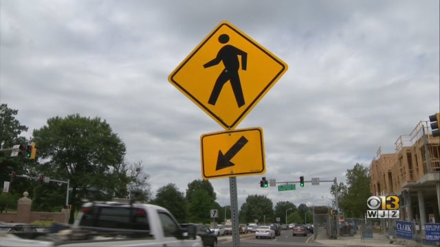0603pedestriansign.jpg 