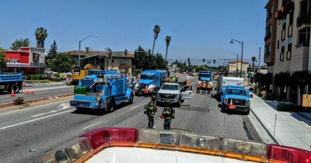 Gas Leak Shuts Down El Camino Real In Santa Clara CBS San Francisco