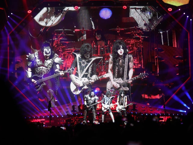 summer-music-2019-kiss-united-center-chicago-3022019-jake-barlow-b48a3721.jpg 
