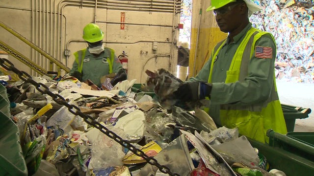 18-vo-america-recycles-_wfor9wy4.jpg 