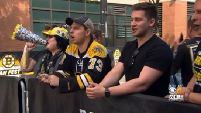 bruinsfans-1.jpg 