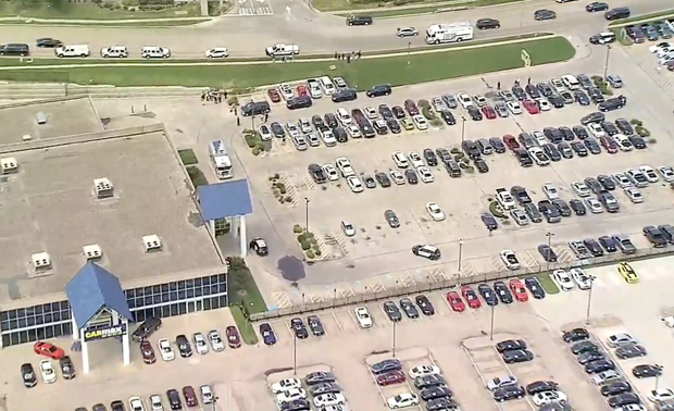 CarMax in Fort Worth evacuated after suspicious device found