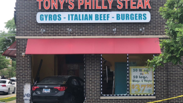 tonys-philly-steak.png 
