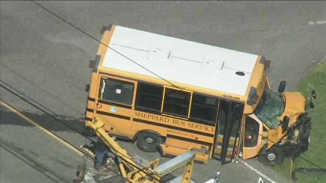 school-bus-accident.jpg 
