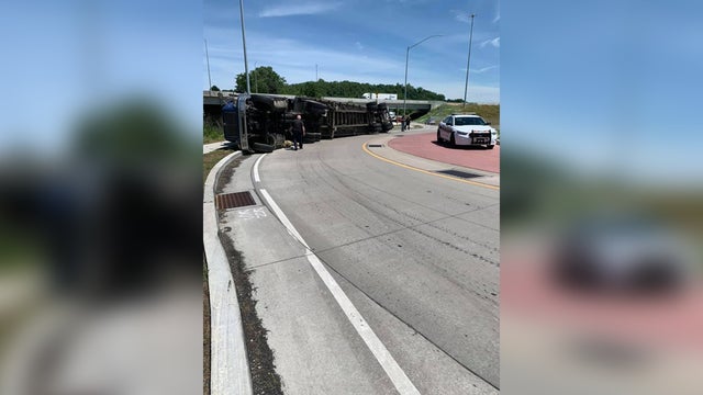 tractor-trailer-overturned.jpg 