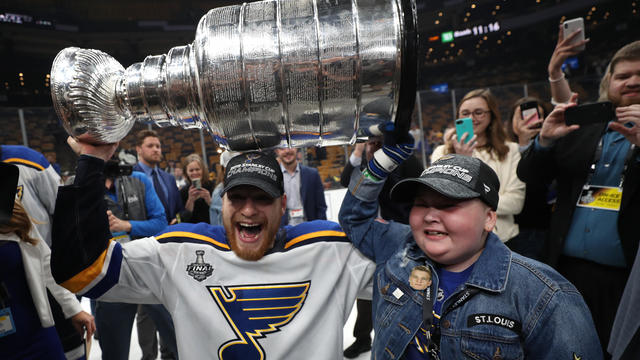 Laila joins the St. Louis Blues at the White House 