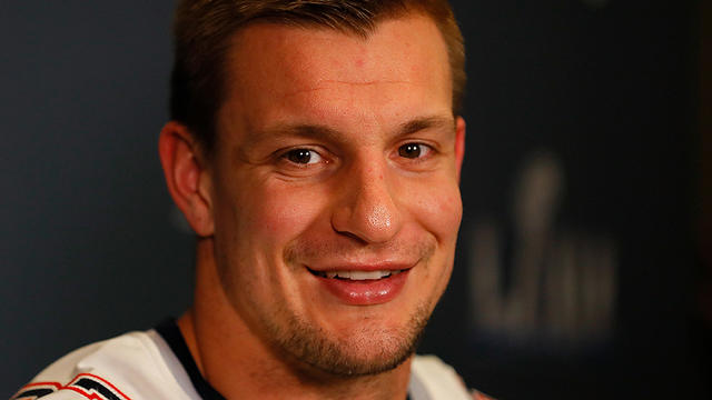 gronk.jpg 