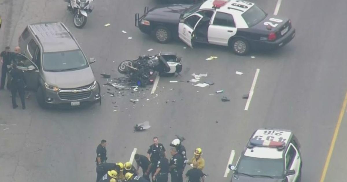 LAPD Officer Injured In Van Nuys Motorcycle Crash - CBS Los Angeles