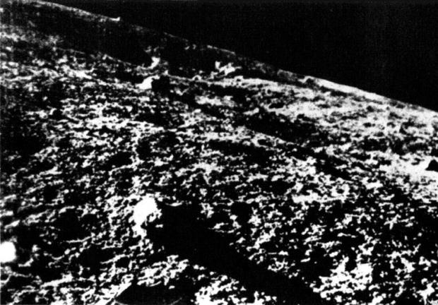 29-luna9close-big-soviet-1966.jpg 
