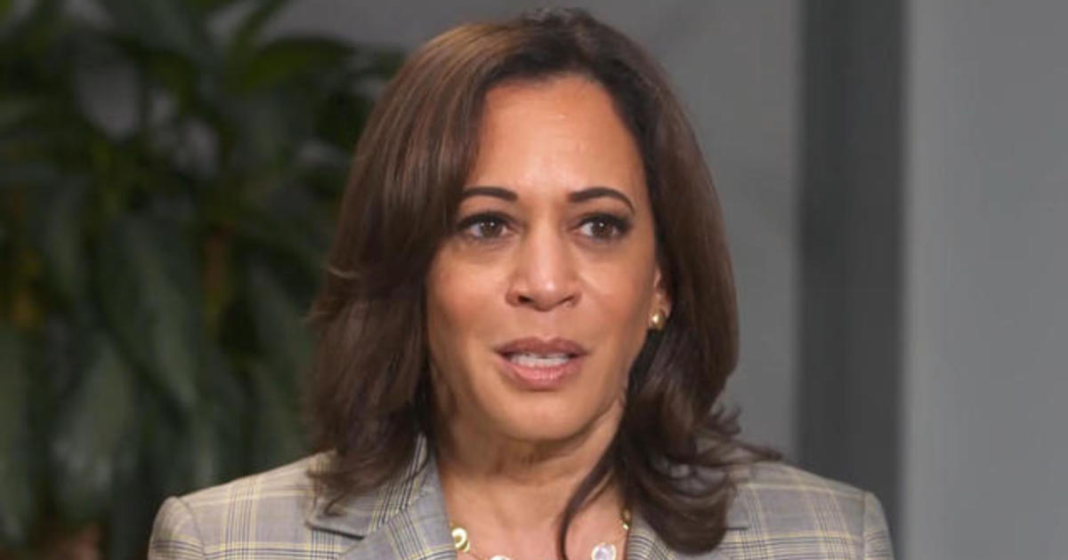 Interview With Kamala Harris On The Campaign Trail Cbs News 