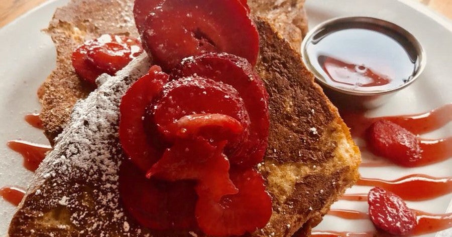 Your Guide To The 4 Top Spots In Denver's Uptown Neighborhood CBS