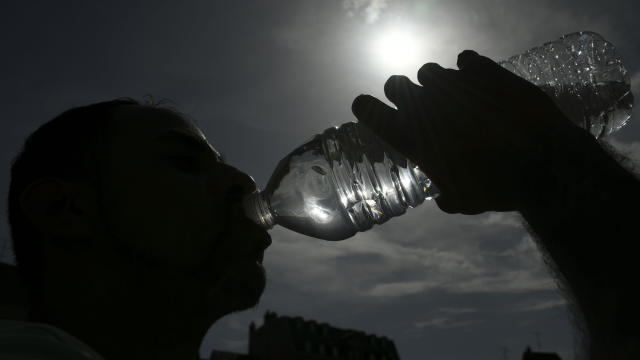 FRANCE-EUROPE-WEATHER-CLIMATE-HEAT 