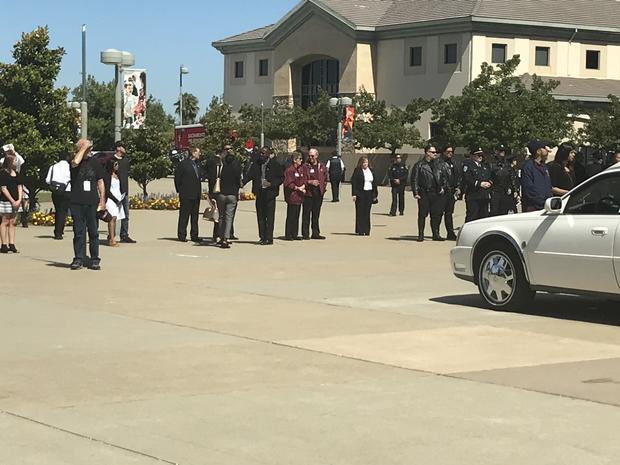 Officer Tara O'Sullivan's memorial service at Bayside Church's Adventure Campus (swipe for more) 