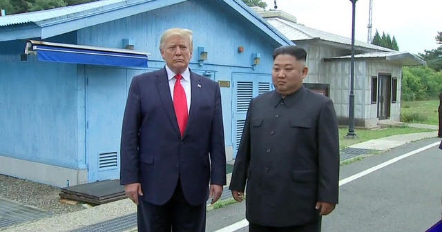Democrats slam Trump for meeting with Kim Jong Un - CBS News