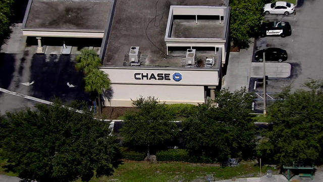 chase-bank-robbery.jpg 
