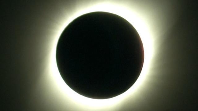 cbsn-fusion-total-solar-eclipse-south-america-today-2019-07-02-thumbnail-1884575-640x360.jpg 