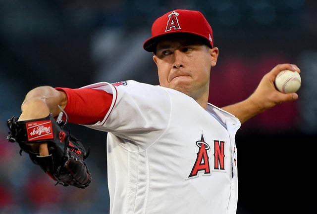 Tyler Skaggs death: Toxicology report says Los Angeles Angels pitcher died  from deadly mix of alcohol, fentanyl, oxycodone - CBS News